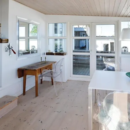 Two-bedroom Holiday In *