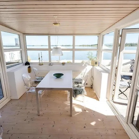 Two-bedroom Holiday In בית נופש Knebel