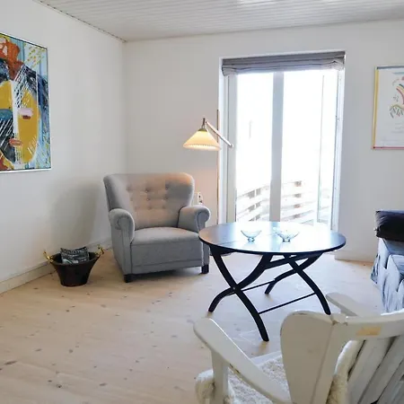 Two-bedroom Holiday In בית נופש Knebel