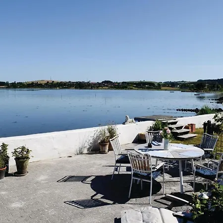 Two-bedroom Holiday In Knebel